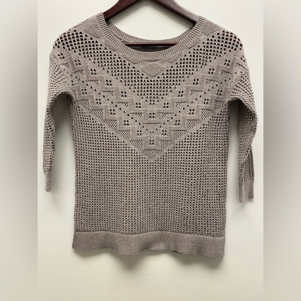 4 for $25 🌸 American Eagle Outfitters Beige Knit Crew Neck Sweater